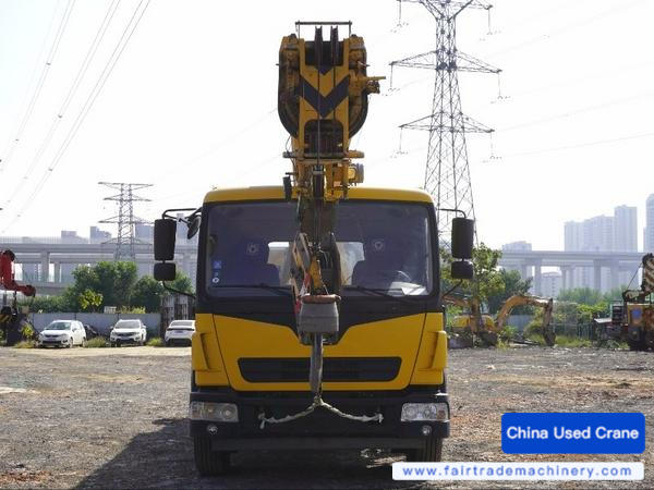 Buy XCMG XCT12L4-1 Used Crane / 1